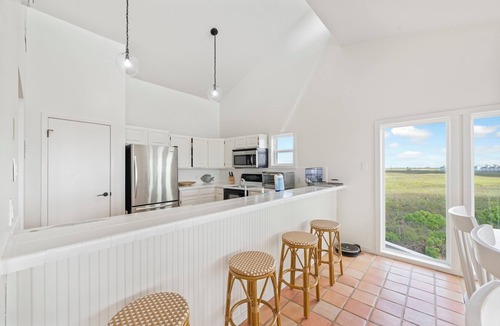 Port Aransas House | Stunning Beach View! Boardwalk Access to the Beach! Community Pool & Hot Tub in