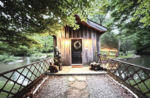 New Albany Cabin | Stunning Home Away From Home in New Albany, Ohio, For Restful Escapes to Nature