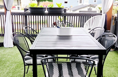 Erie House | Stylish and Spacious 3 bedroom home located 3.4 mi from downtown Erie, PA