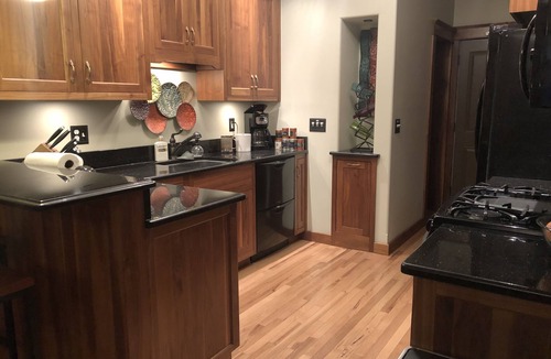 Fremont House | Summer 2025 Opens Jan 6 - Lake George Home Sleeps 10