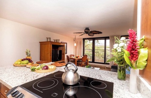 Honokowai Condo | SUMMER SALE! Remodeled 1BD w Mountain Views Pool AC - Kaleialoha 403