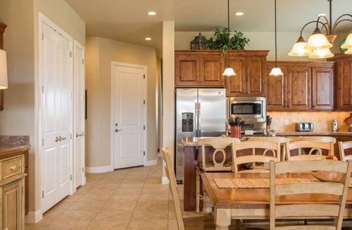 Washington House | Sun-e-Scape- Relax in the Desert!