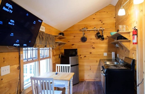 Sebago Cabin | Sunfish Cottage on the Stunning West Shore of Sebago Lake