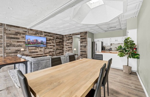Downtown Buffalo Apartment | Sunlit Serenity on Pearl: 2-BR in Downtown Buffalo