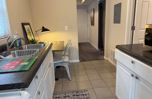 Powderhorn Apartment | Sunny Studio Hideaway- Minneapolis Lakes Area!