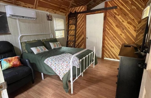 Vian House | Sunset Lane RV & Cabins