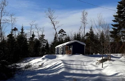 Greenville Cabin | Super Private Cabin with Gorgeous Landscape in Maine