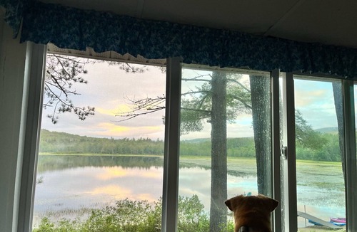 Stoneham Cottage | Sweet waterfront cottage, stunning sunsets, private, sleeps 4-8