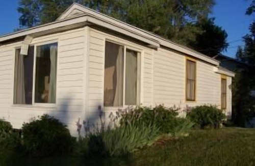 Jordan Cabin | Syracuse NY, Cross Lake Cottage Lake Front 2 Bedroom Sunset Bonus!