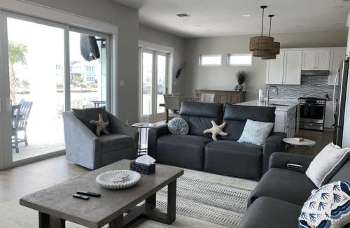 Rockport House | Tequila Sunset