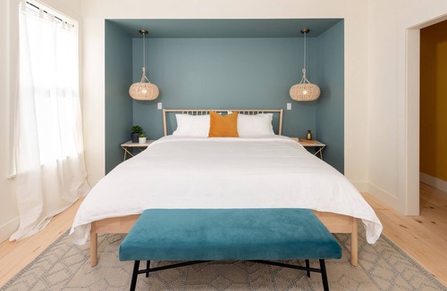 Windsor House | The August House