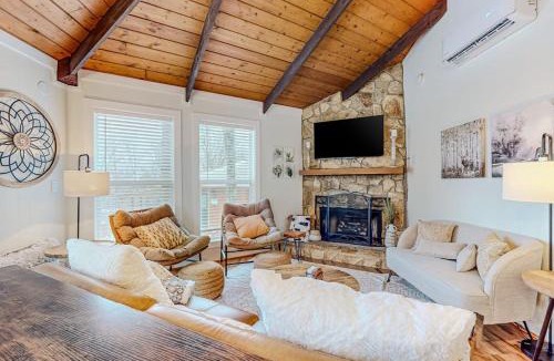 Beech Mountain House | The Beech Hut