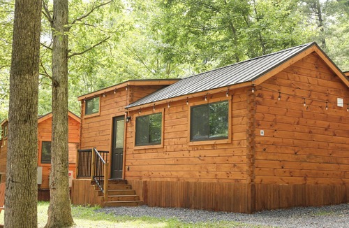 Mingoville Cabin | The Bellefonte Campground presents: Tiny Home | 2 Bedroom
