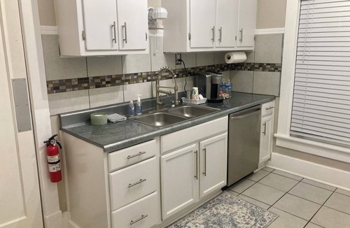 Crosstown Apartment | The Blue Note-Duplex Historic District