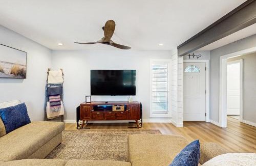 Flour Bluff House | The Bluff Breeze