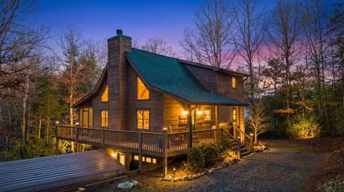 Blairsville House | The Cabin Kingdom - Fun for kids and adults