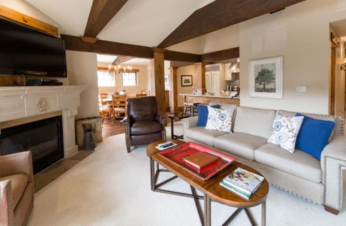 Deer Valley Hotel | The Chateaux Deer Valley