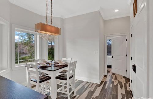 Shreveport House | The Cross Lake Maison