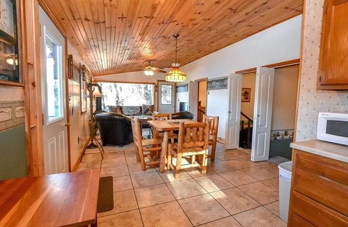 Durhamville House | The Gifford Lake House, Serenity Included!