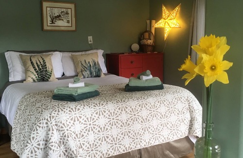 Halibut Cove Cabin | The Green Cabin