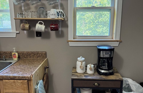 Oakland Apartment | The heart of the Belgrade Lakes