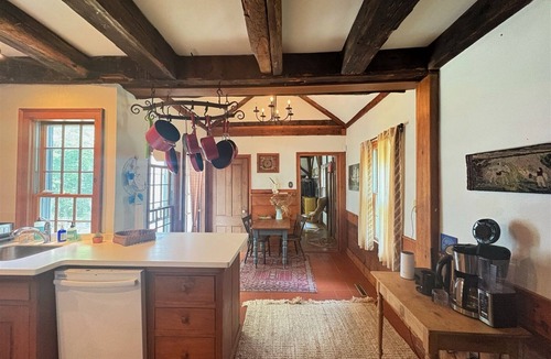 Damariscotta House | The Hinsdale House/Bristol
