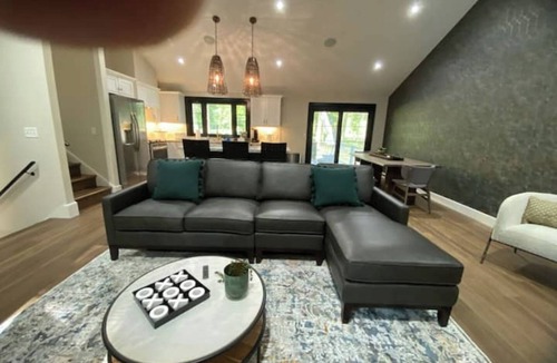 Fowler House | The Home Away From Home.