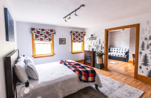 Kingsville Bed & Breakfast | The Inn at Woodsong Acres