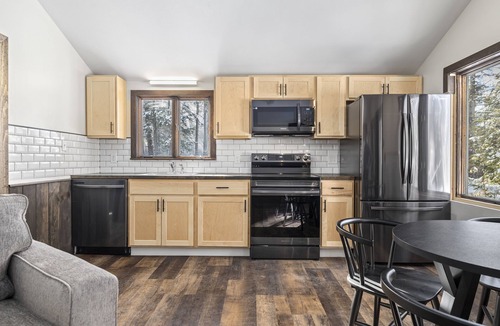 Bartlett House | The Inn & More
