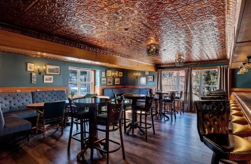 Lake George Hotel | The Inn of Lake George