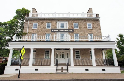 Lewiston Apartment | The McKinley