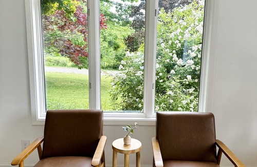 Collins Center House | The Mountain View Retreat