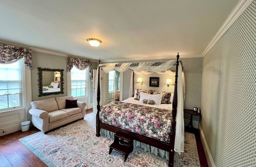 Town of Jerusalem Bed & Breakfast | The Oak & Anchor Inn