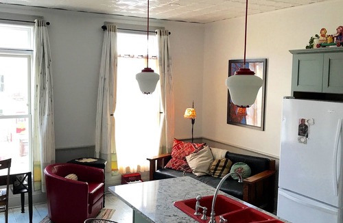 East Aurora Apartment | The Persons Apartment - in the Heart of East Aurora
