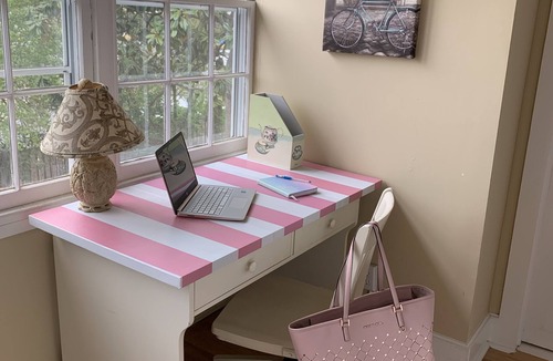 Leesburg's Old and Historic District House | The PINK PEARL in Historic Leesburg