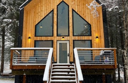Homer Cabin | The Point Cabin + Nordic Spa w/Sauna, Hot Tub & Cold Plunge