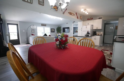 Conneaut Lakeshore House | The Red Haven at Conneaut Lake
