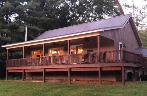 Irvine Cottage | The River's Edge - Rare find along The Allegheny River 3 bedroom/1 1/2 bath
