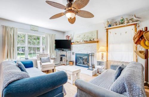 Caine Woods House | The Seashell Cottage