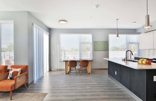 Old North Columbus Apartment | The South Campus Loft