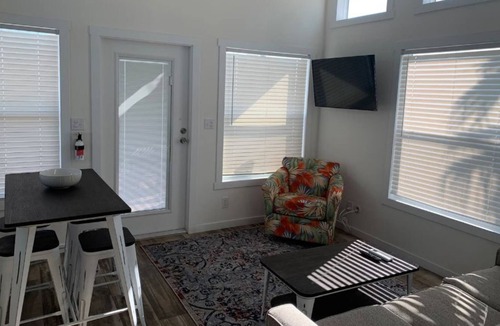Rockport Cottage | The Spoonbill Cottage at Goose Island Flats