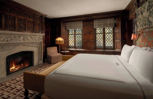 Uptown Hotel | The Stoneleigh, Autograph Collection