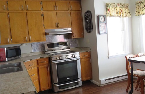 Ripley House | The Vineyard House at Arwen Farms