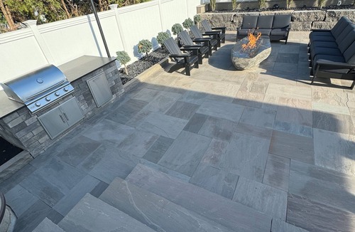 Williamsville House | THE WILLIAMSVILLE LUXURY RESORT ~ HOT TUB ~ FIRE PIT