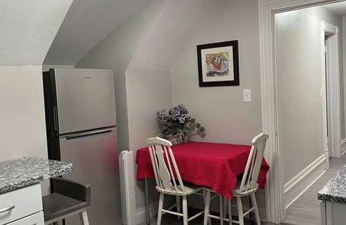 Sharon Apartment | The Yellow-Shuttered House apt B