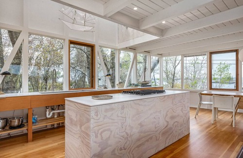 Ocean Point House | Three Lights Cottage by Sea Maine