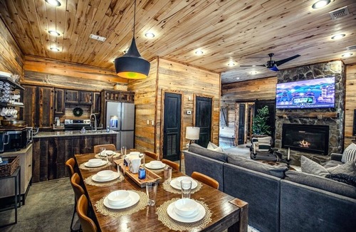 Hochatown Cabin | Timberline Retreat with Games, Fireplaces, Hot tub, Playground Set, No Pets