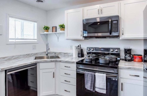 Rochester House | Tiny Home in Quiet Suburb near everything