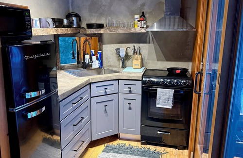 Clymer House | Tiny House with a Twist - 8 min to Peek n' Peak Ski Resort - Dog Friendly!