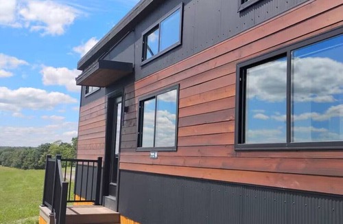 Millerton House | Tioga Ridge Lookout | Near Tioga-Hammond Lake